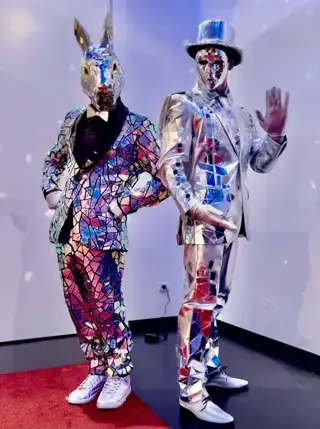 Spiegel Walking Act